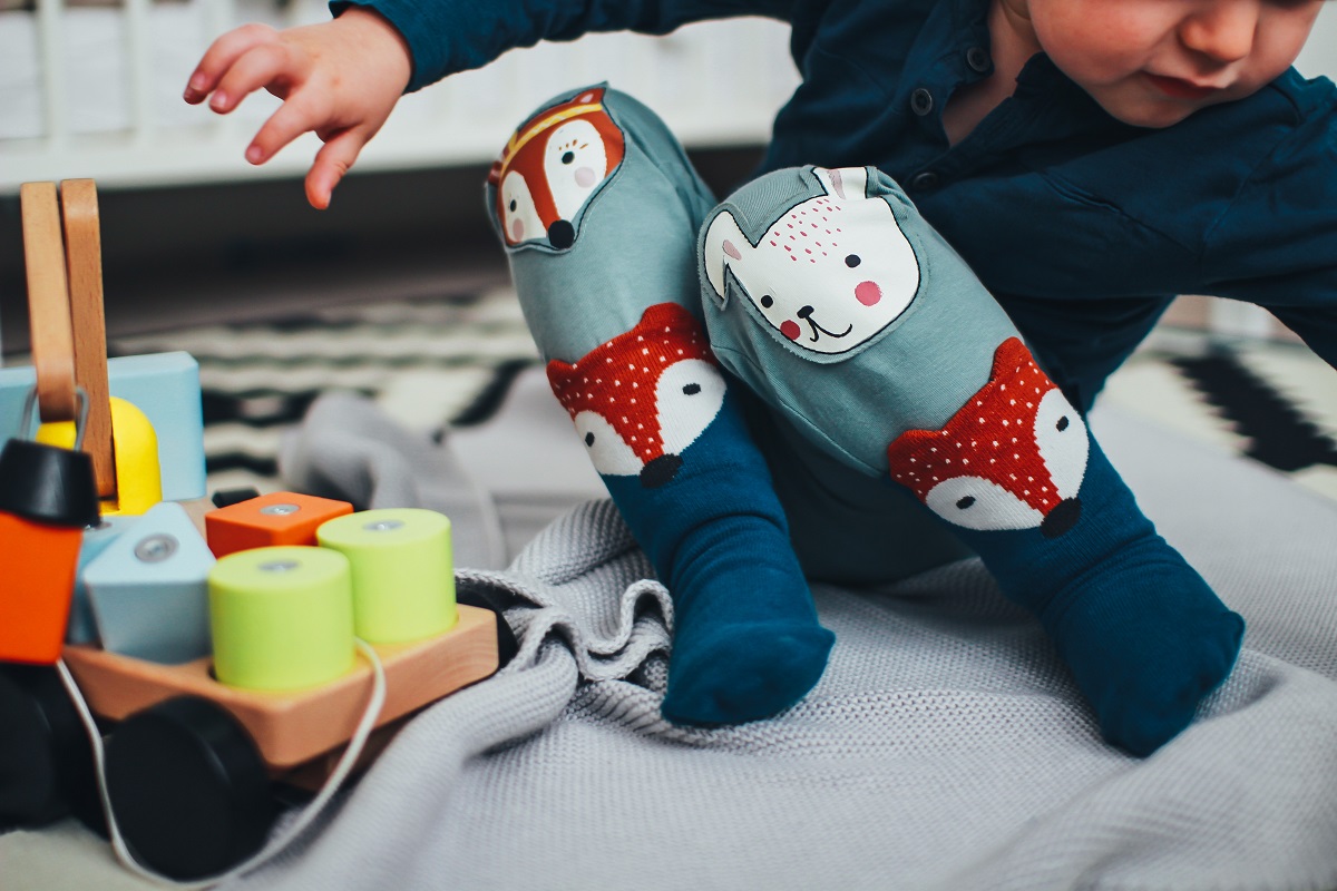 toddler playing with blocks