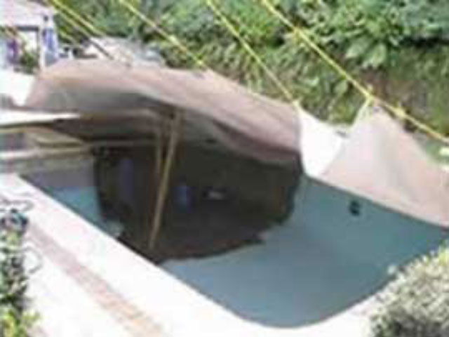 Pool Refurbishment before