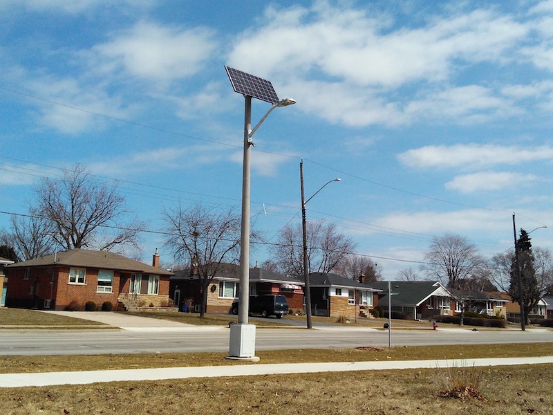 Mohawk Road East and Eringate Park