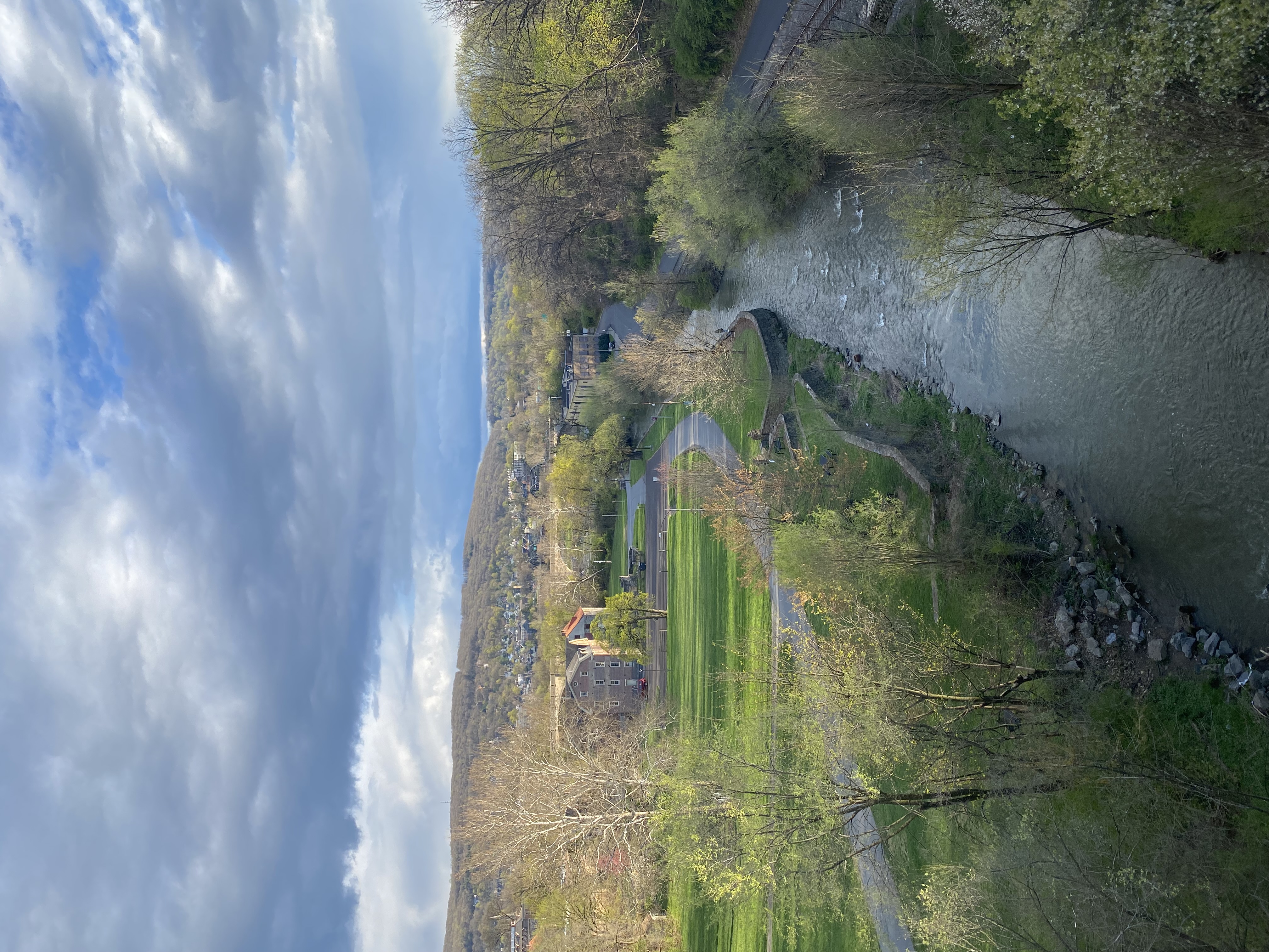 Smart Off-Grid Power Illuminates American Parkway in Pennsylvania