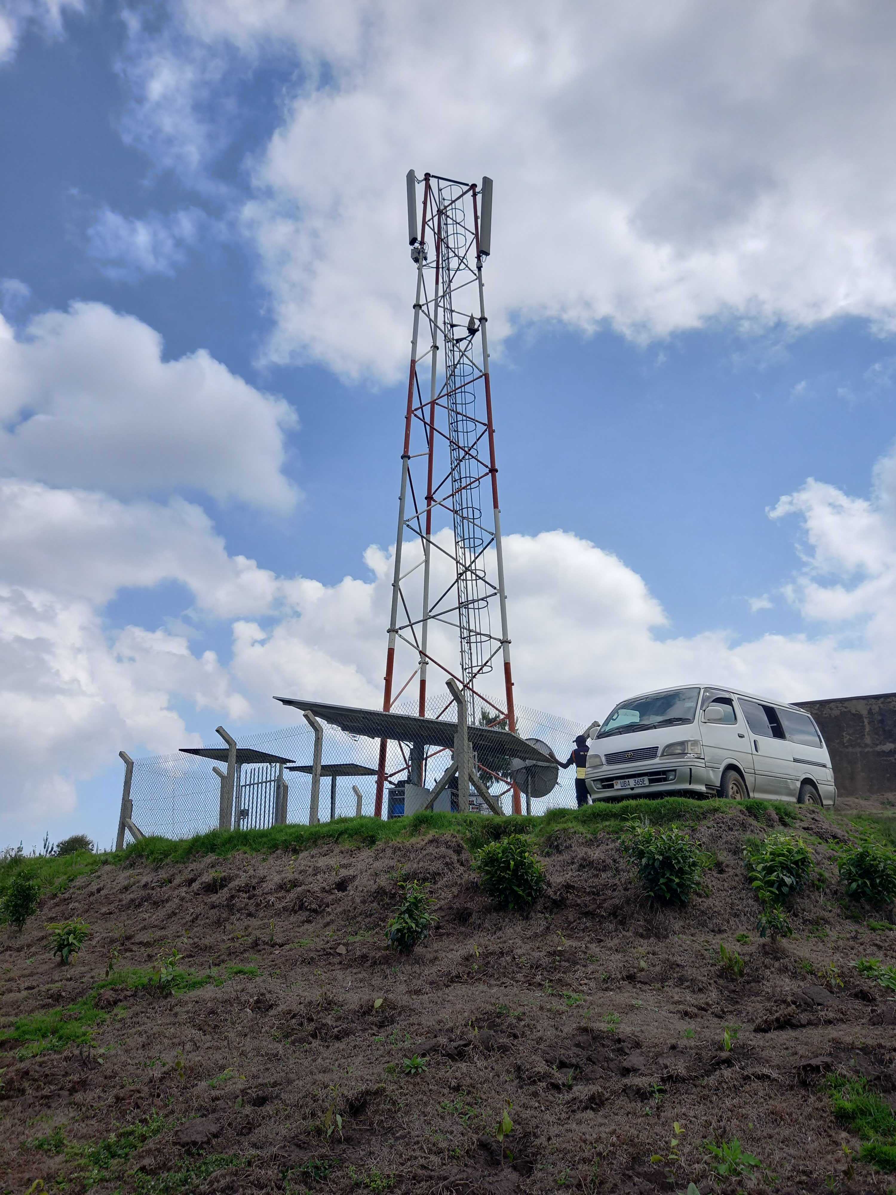 Smart Off-Grid Connects Uganda