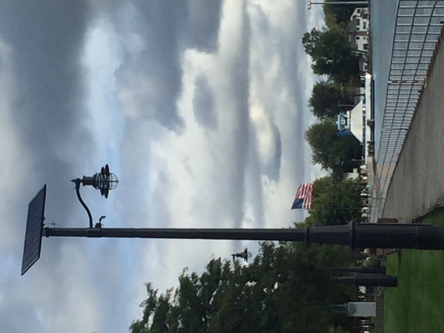 Smart Off-Grid Lighting for Waterfront Boardwalk