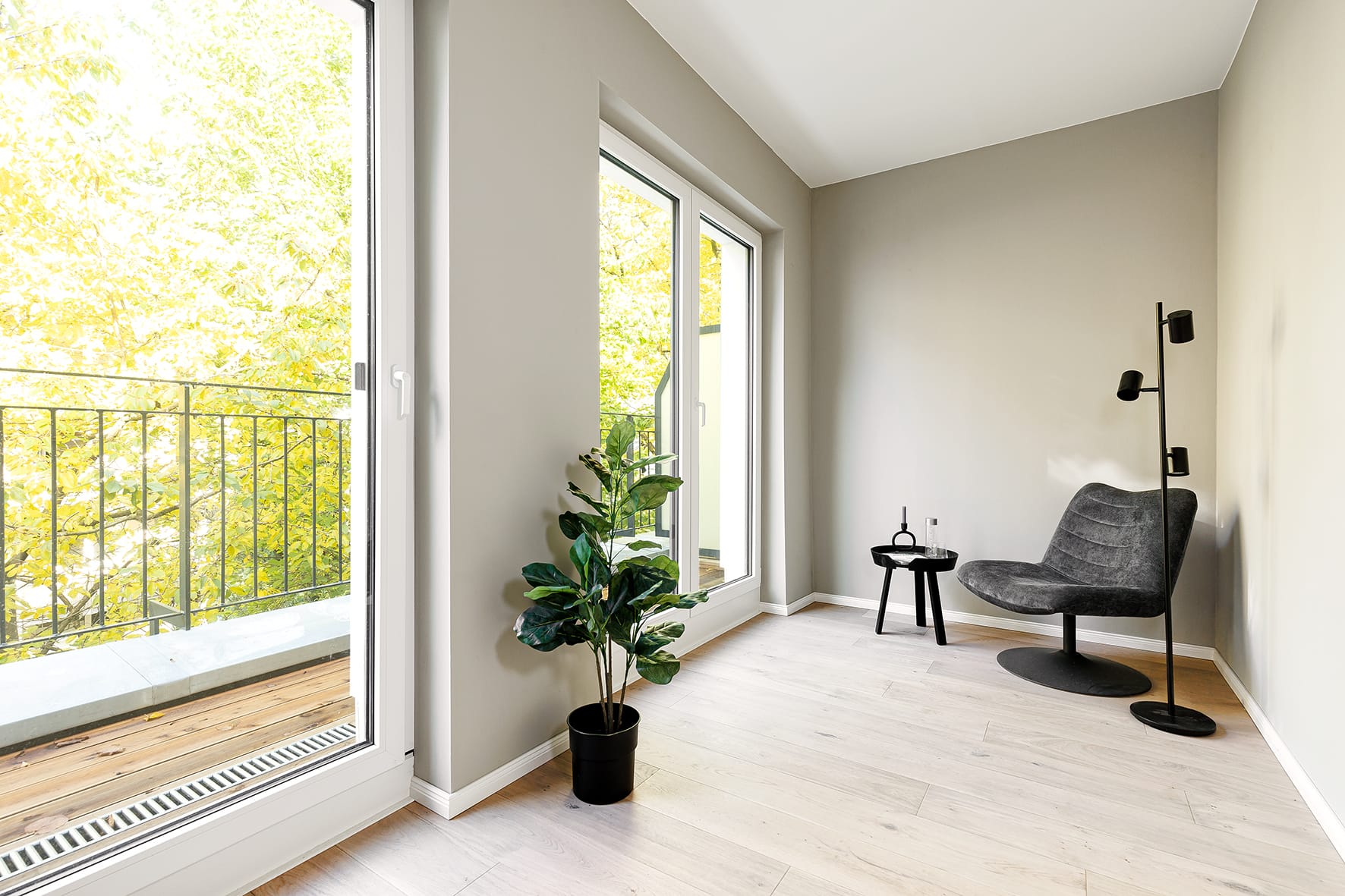 Terrasse und Balkone